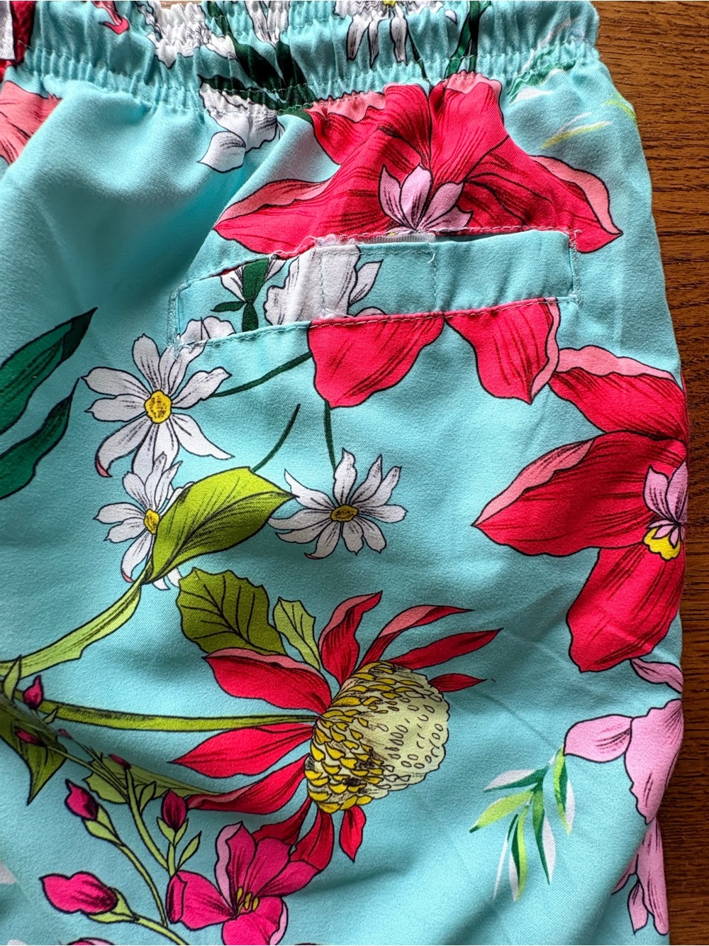 Spicy Tuna Lt. blue Mens Large Floral Swim Shorts with Drawstring & elastic - Picture 9 of 16